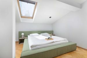 Nowoczesny Apartament z Klimatyzacją by Noclegi Renters