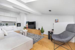 Nowoczesny Apartament z Klimatyzacją by Noclegi Renters