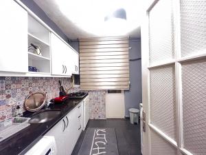 Cosy Triplex Flat