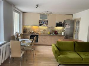 Modern Stay 1 km from Old Town, Free Parking