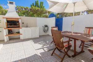 Lemon Tree House