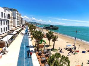 Sea View Apartment in Durres Beach 100