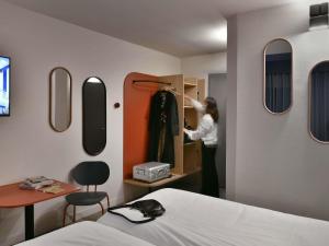 Ibis Styles Charleroi Airport Aero 44