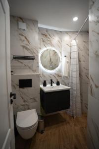 Stylish Studio near City Center & Metro