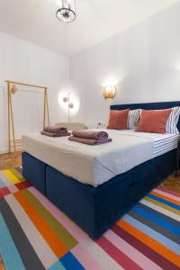 Rainbow by RV Apartments