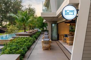 Radisson Blu Resort, Phuket Mai Khao Beach