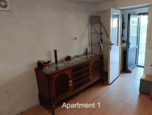 10Forward apt1