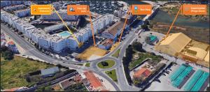 Homey Luxury Apartment, Direct access to pool, Close to beach & town with AC