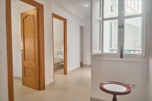 Casa Chica - Large Townhouse in Nerja Centro with Private Rooftop