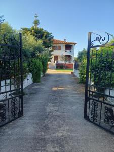 Family Villa Dora