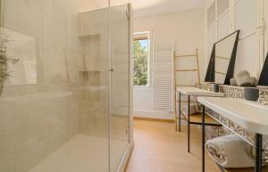 For Me Formidable House for rent with pool in Roussillon