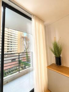 Depto Moderno 2D, a pasos del Metro Ñuble con Piscina & Coworking