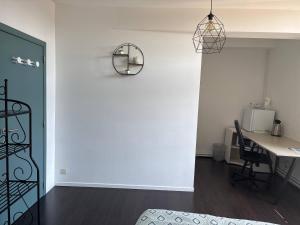 Chambre située au cœur de Mons avec SDB privée