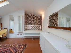 Charming Navigli Apartment by I-Host