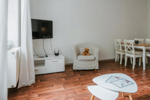 Pleasant apartment with terrace, 1 min. from metro
