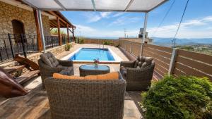 Villa Maria Christina with Private Pool in Crete