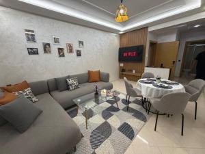 Luxury 2BR King Bed WiFi Parking Heart of Agadir