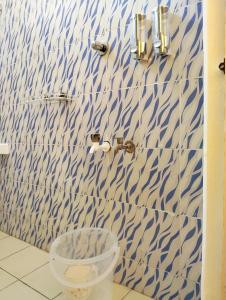 Comfortable 3BHK, 5 km Rock Beach ELLITA