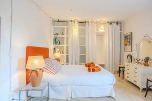 Historic Farmhouse, Sunset Terraces, Near Sitges