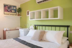 Casa Vista Lago - Lake View & Garden - ItalyWeGo