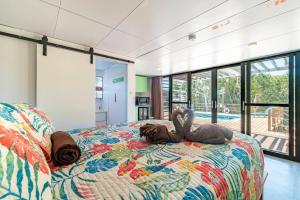 Cozy Secret Beach Getaway w Pool Gecko Casita