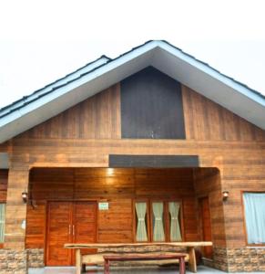 Cozzy Villa Satria Carita Alam