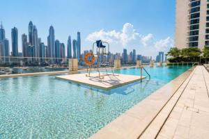 FIRST CLASS Studio High-End Near Circle Mall