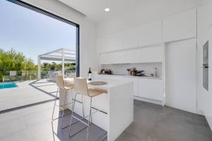 Espectacular Villa con Piscina Privada,Las Colinas