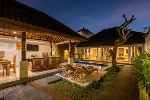 Family budget Villa with private Pool in Seminyak