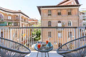 Imperium Testaccio Retreat - up to 7 pax, 2 balconies, 15 min to trastevere and metro station