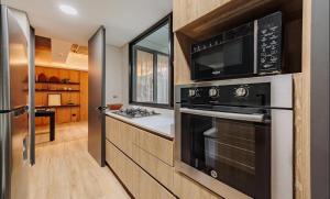 Apartamento recién remodelado, con mesa de billar Poblado