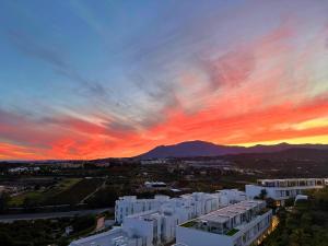 Penthouse w Scenic Views RDR557