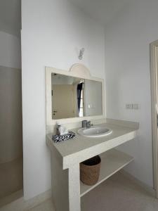 3 bedroom beachfront villa