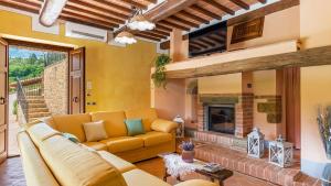 Il Casale Di Manuele 12, Emma Villas