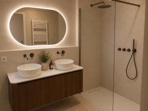 Stijlvol Duplex Appartement met 3 Slaapkamers 6 Personen De Haan