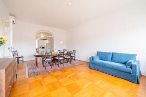 Intrho - Casa Torino 64 Elegant Apartment for 10
