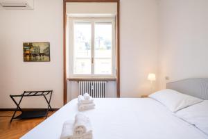 Intrho - Casa Torino 64 Elegant Apartment for 10