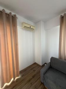 Elegant Apartament Vitan Two Bed Balcony&Parking