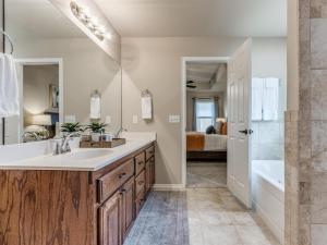 Brand New Home - Accessible to Yukon and Mustang!