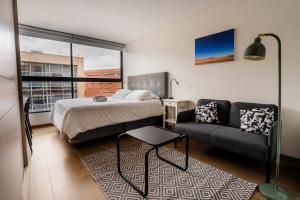 Suite moderna al lado de la Clínica Santa Fe