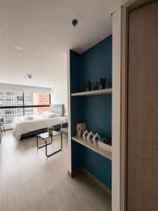 Suite moderna al lado de la Clínica Santa Fe
