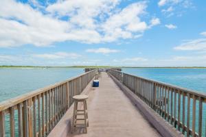 Channelview CV104