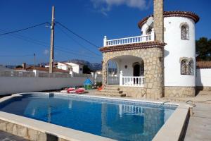 Meddays Villa Zaragoza