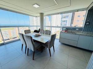 Apartamento 3 quartos com vista mar Lazer Total