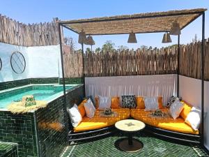 Riad des bibouches pool breakfast private