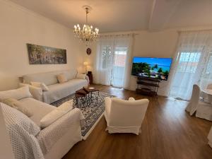 Apartment by the sea