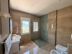 Sea View Penthouse with Grand Terrace