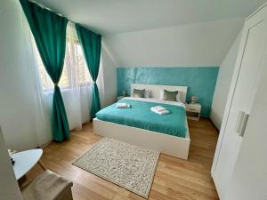 Vila Safir MM