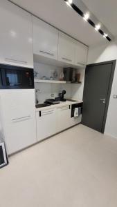 White Sand Lily Beach Apartment