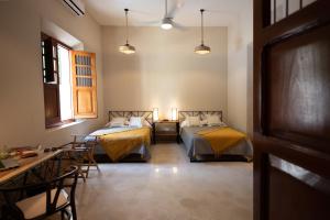 Casa Zunum Stylish gem with pool in Merida Centro